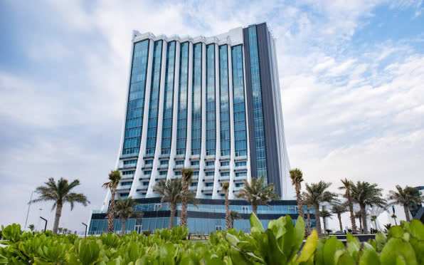 هتل آریاباستان کیش