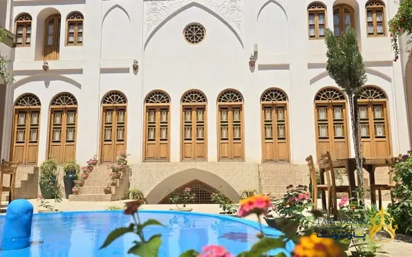 اقامتگاه سنتی خانه پارسی کاشان